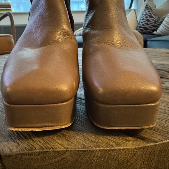 COCLICO Travis Platform Ankle Boot, Taupe, Size 37.5 - Picture 9 of 12